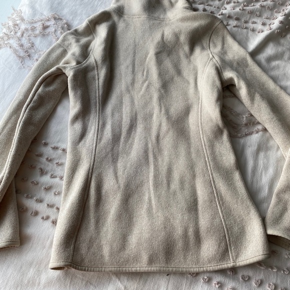 Athletic jacket - Picture 2 of 2